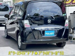2013 Honda Freed I Рестайлинг, чёрный, 817000 рублей, вид 4