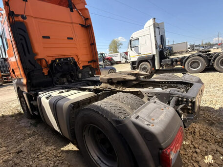 2017 MAN TGX, оранжевый, 3969000 рублей, вид 4