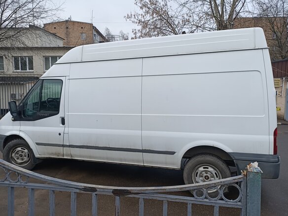 2010 Ford Transit, белый, 500000 рублей - вид 3