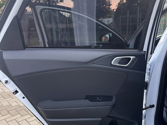 2018 Kia Ceed III, белый, 1750000 рублей - вид 19