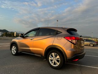 2017 Honda Vezel I, коричневый, 1700000 рублей, вид 3