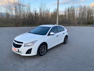 2013 Chevrolet Cruze I Рестайлинг, белый, 749000 рублей, вид 1