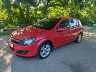 2006 Opel Astra H Рестайлинг, красный, 485000 рублей, вид 1