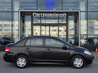 2011 Nissan Tiida I Рестайлинг, коричневый, 480000 рублей, вид 4