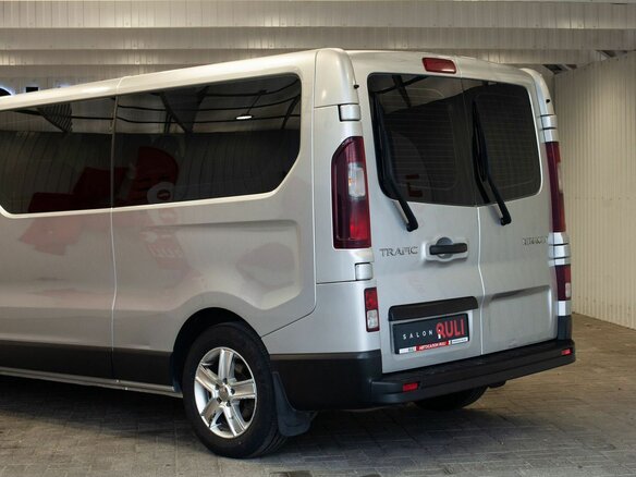 2015 Renault Trafic III, серебристый, 1895000 рублей - вид 14