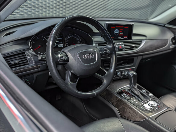 2017 Audi A6 IV (C7) Рестайлинг, чёрный, 2020000 рублей - вид 14