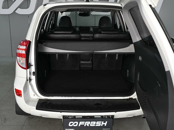 2011 Toyota RAV4 III (XA30) Рестайлинг, белый - вид 17