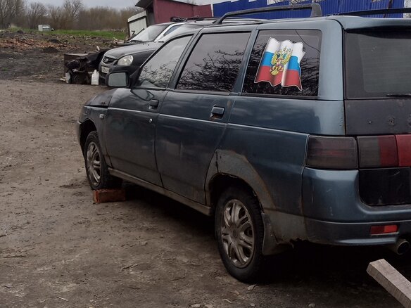 2001 Lada (ВАЗ) 2111, серый, 95000 рублей - вид 4