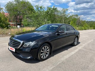 2018 Mercedes-Benz E-Класс 200 V (W213, S213, C238), чёрный, 2500000 рублей, вид 2