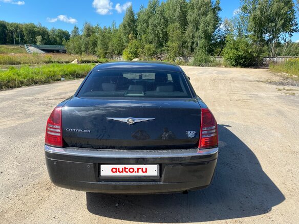 2006 Chrysler 300C I, чёрный, 750000 рублей - вид 3