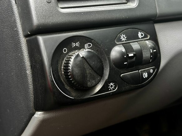 2010 Lada (ВАЗ) Priora I, синий, 264000 рублей - вид 11