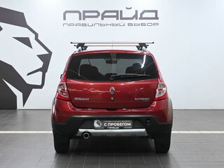2011 Renault Sandero Stepway I, красный, 589900 рублей, вид 4