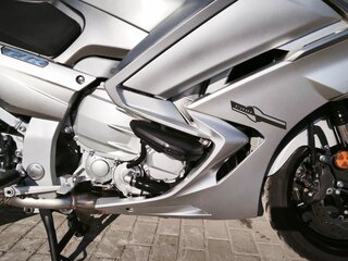 2018 Yamaha FJR1300, серебристый, 1220000 рублей, вид 2