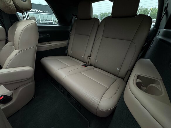 2025 Li Auto (Lixiang) L9 52.3 kWh I Рестайлинг, чёрный, 11990000 рублей - вид 34