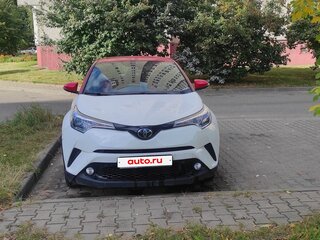 2018 Toyota C-HR I, белый, 1600000 рублей, вид 3