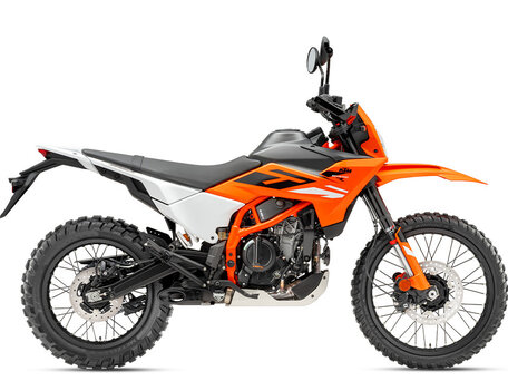 2026 KTM 390 Enduro, оранжевый, 749900 рублей, вид 2
