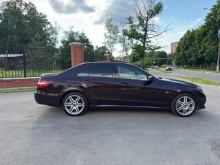 2009 Mercedes-Benz E-Класс 250 5G-Tronic IV (W212, S212, C207), коричневый, 1600000 рублей, вид 3