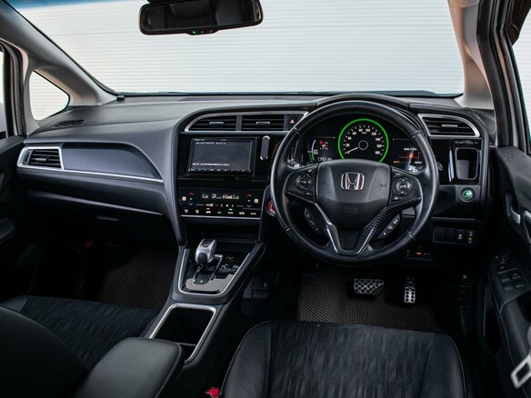 2019 Honda Shuttle II Рестайлинг, белый, 1669000 рублей - вид 5