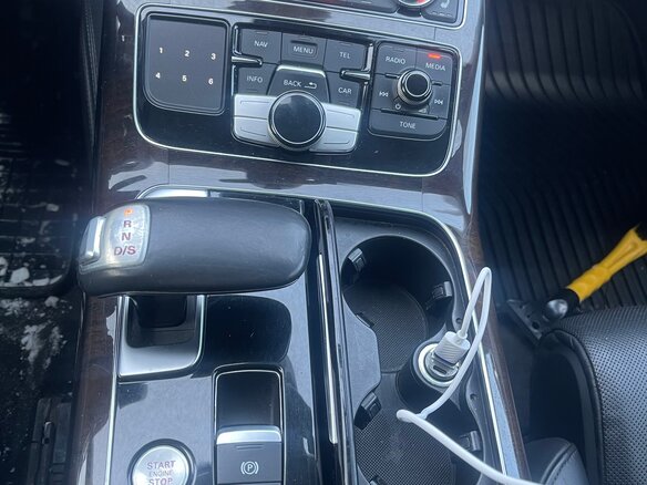 2016 Audi A8 Long III (D4) Рестайлинг, чёрный, 1950000 рублей - вид 6