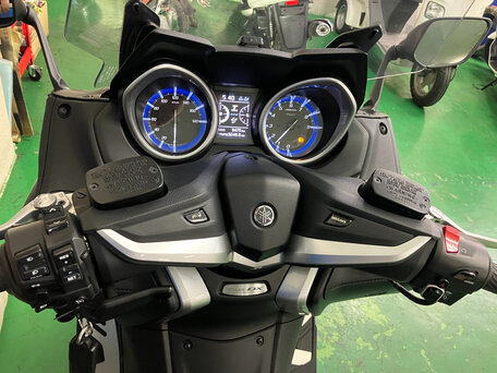2019 Yamaha TMAX, чёрный, 950000 рублей, вид 5