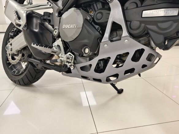 2019 Ducati Multistrada 1260, красный - вид 25