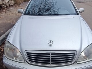 2002 Mercedes-Benz S-Класс 320 IV (W220), серебристый, 670000 рублей, вид 1
