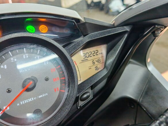 2012 Honda VFR 1200, белый, 860000 рублей - вид 38
