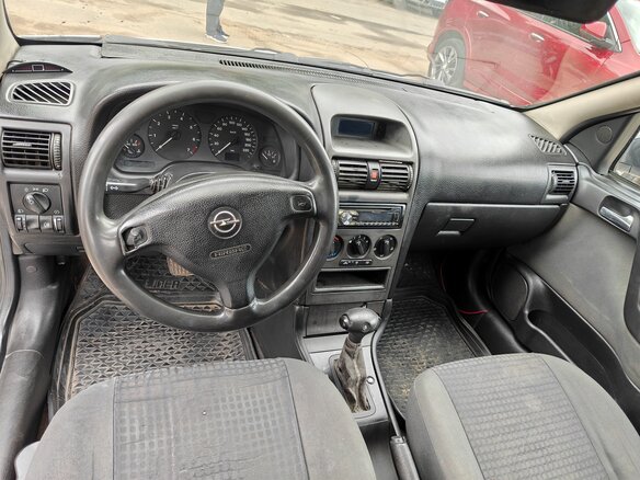 2002 Opel Astra G, серый, 230000 рублей - вид 11