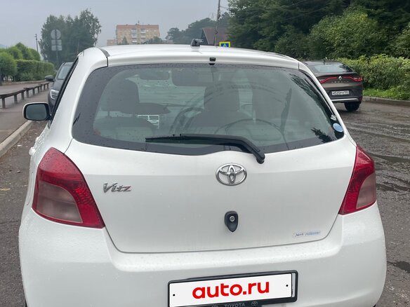 2006 Toyota Vitz II (XP90), белый, 520000 рублей - вид 3