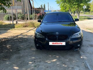 2005 BMW 5 серии 525i V (E60/E61), чёрный, 1000000 рублей, вид 2
