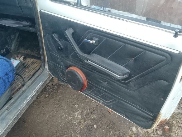 1995 Lada (ВАЗ) 2121 (4x4) I Рестайлинг, белый, 105000 рублей - вид 8