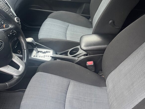 2010 Kia Ceed I Рестайлинг, красный, 650000 рублей - вид 3