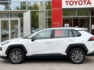 2025 Toyota RAV4 V (XA50), белый, 4400000 рублей, вид 4