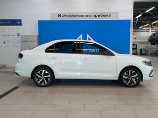 2021 Volkswagen Polo VI, белый, 2274000 рублей, вид 3