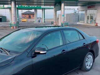 2010 Toyota Corolla X (E140, E150) Рестайлинг, чёрный, 1300000 рублей, вид 5