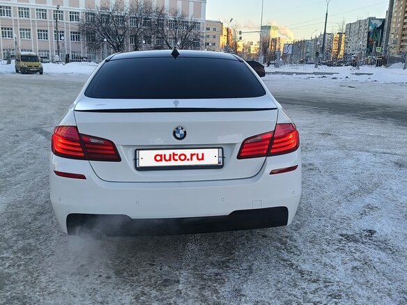 2014 BMW 5 серии 520i VI (F10/F11/F07) Рестайлинг, белый, 1919000 рублей - вид 6