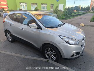2011 Hyundai ix35 I, серебристый, 1000000 рублей, вид 2
