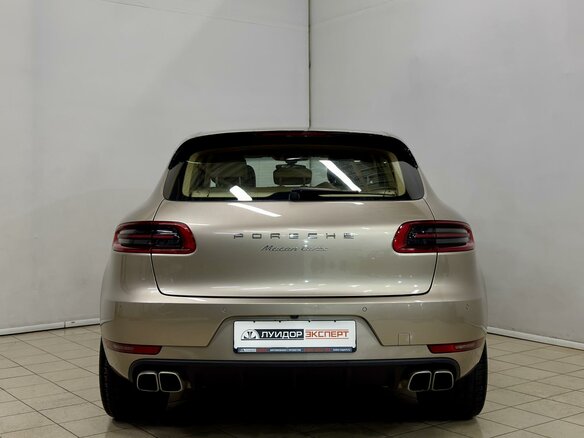 2014 Porsche Macan Turbo I, коричневый, 3750000 рублей - вид 3