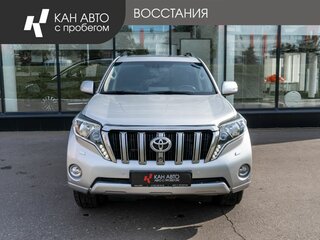 2013 Toyota Land Cruiser Prado 5-speed 150 Series Рестайлинг 1, серебристый, 2538000 рублей, вид 2