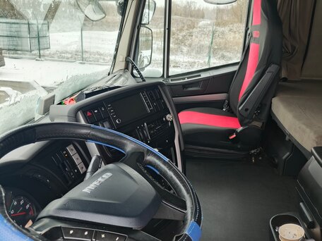 2017 Iveco Stralis, белый, 3700000 рублей, вид 5