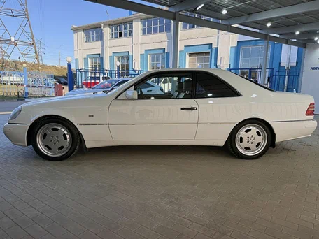 1997 Mercedes-Benz CL-Класс 500 I (C140), белый, 4100000 рублей, вид 2