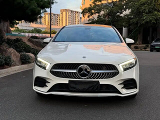 2023 Mercedes-Benz A-Класс 180 IV (W177) Рестайлинг, белый, 1799025 рублей, вид 2