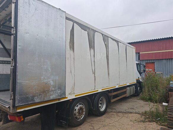 2013 Iveco Stralis, белый, 2500000 рублей - вид 1