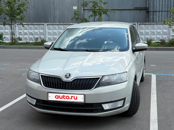 2015 Skoda Rapid I, серый