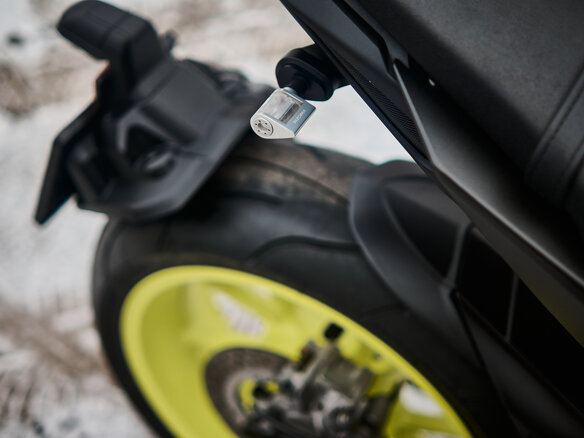 2017 Yamaha MT-09 (FZ-09), серый, 999999 рублей - вид 11