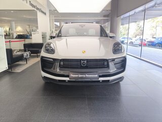 2026 Porsche Macan I Рестайлинг 2, серый, 11890000 рублей, вид 4