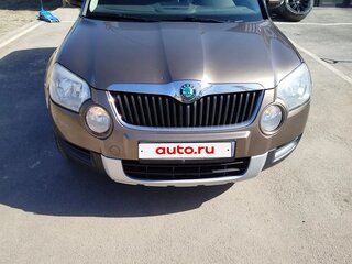 2012 Skoda Yeti I, коричневый, 1200000 рублей, вид 4