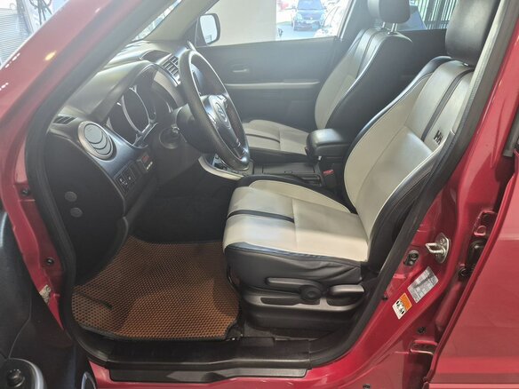 2010 Suzuki Grand Vitara II Рестайлинг, красный - вид 11