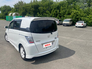 2013 Honda Freed I Рестайлинг, белый, 1000000 рублей, вид 5