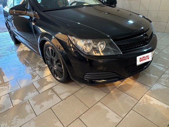 2008 Opel Astra GTC H Рестайлинг, чёрный, 600000 рублей - вид 9